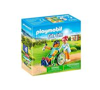 Paziente dell'ospedale cittadino di Playmobil su sedia a rotelle