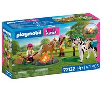 PLAYMOBIL | I Love Horses | Escursione a cavallo con falò | Set da escursione con madre, figlia, cavallo, pony e falò elettronico | Per bambini dai 4 anni in su | 72132