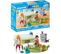 PLAYMOBIL | My Life | Famiglia con conigli | Personaggi e animali | Giocattoli per bambini dai 4 anni in su | 71753