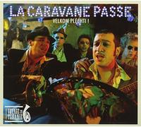 Plechti, Velkom - La Caravane Passe
