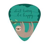 Plettri per chitarra Cartoon Confezione da 12 Plettri per chitarra universali in ABS, Illustrazione di un bradipo pigro appeso a un albero con il testo DoHurry Be Happy, per chitarra acustica ed elett