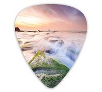 Plettri per chitarra Confezione da 12 Plettri per chitarra universali in ABS, punto di riferimento della Malesia Meraviglie dellAFoto di fontane Flusso di rocce muschiose con Ombreper chi