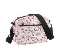 PLITI Midwest Princess Gifts Singer Music Inspired Borsa a tracolla I'm Working Late Cause I'm A Reader Western Cowgirl regalo, Lavorare in ritardo Cbu, 24.5*8*18 cm