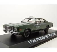 Plymouth Fury 1976 Verde Scuro Checker Cab Beverly Hills Cop Modellino 1:43