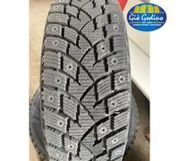 Pneumatico Delinte WINTER WD42 215/60 R17 96T M+S INVERNALE CHIODABILE