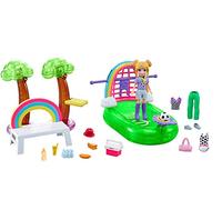 Polly Pocket Confezione da calcio con bambola Polly da 7,6 cm, campo/piscina, funzione lancio palla, rete arcobaleno, palla e accessori alla moda, ottimo regalo per bambini dai 4 anni in su