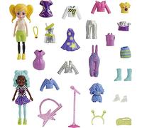 Polly Pocket Giocattolo da viaggio con due bambole da 7,5 cm e 25 accessori, pacchetto moda per esterni con 2 pezzi incandescenti