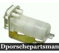 Pompa Lavacristalli Porsche 924 / 944 VDO NUOVA