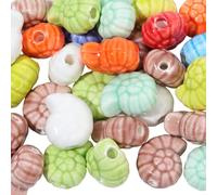 PONABEADIY 1 scatola Da 50 pezzi di Perline di Conchiglia In Ceramica con Fori Verdi Rosa Blu Gialle e Marroni Assortite In Porcellana A Forma di Lumaca di Mare Perline Sfuse per La Creazione di Gioie