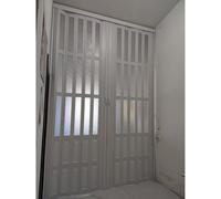 Porta a due ante in acrilico personalizzabile con maniglie, altezza 203-240 cm, divisorio pieghevole per cantina, magazzino, cucina, balcone (43x80in / 109 x 203 cm)