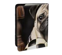 Porta passaporto con cane carlino con pallone da calcio per viaggi, custodia per passaporto RFID, in pelle PU, custodia per passaporto carino per donne e uomini