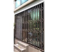 Porta pieghevole resistente con serratura invisibile per la sicurezza di negozi, cantine e balconi