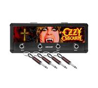 Portachiavi con licenza ufficiale Ozzy Osbourne Jack Rack® - Include 1 griglia magnetica intercambiabile Ozzy, 4 portachiavi con spina per chitarra Ozzy e 1 kit di montaggio a parete.