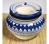 Posacenere marocchino blu cobalto motivi losanghi e geometrici, realizzato e dipinto a mano, coperchio antiodore