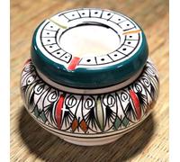 Posacenere marocchino verde con motivi berberi e orientali colorati, realizzato e dipinto a mano, con coperchio antiodore