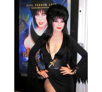 Poster Di CASSANDRA PETERSON 24x20"