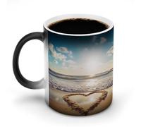 POTSCBVW Tazza in ceramica a forma di cuore con scritta "Romantic Beach" che cambia colore, rivela il design nascosto quando è calda, tazza da caffè sensibile al calore, divertente regalo per