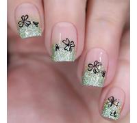 Premere sulle unghie Shamrock Designs French Fake Acrilico Falso Colle Artificiali Su Piazza Falso Verde Trifoglio Falso Unghie Finte