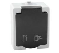 Presa IP54, resistente all'acqua e alla polvere, ideale per ambienti esterni e umidi, sicura per l'uso in impianti elettrici.