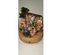 PRESEPE CARILLON SENSORE di MOVIMENTO RE MAGI OSCILLANTI e MELODIA NATALE FW34
