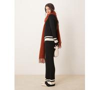 Pretty Lavish - Pantaloni neri in maglia con dettagli a contrasto in coordinato-Nero S
