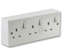 PRO ELEC - Convertitore da presa commutata da 1 via a 3 vie