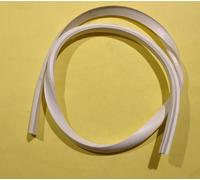 PROFILO BORDO SACCA VESPA PX 125 150 PE 200 DELLA ARIETE COLORE BIANCA 0984 2 PZ