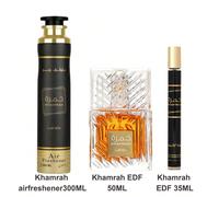 Profumo Note di testa: Cannella, Noce moscata, BergamottoNote di cuore: Pralina, Datteri, Tuberosa, MaoniaNote di fondo: Vaniglia, Fava tonka, Mirra, Benzoino, Legno di Akigala, AmbraQuesta fragranza