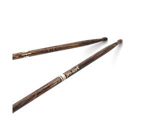 ProMark Classic Forward FireGrain 747 Bacchette Punta Legno