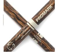 ProMark Scott Johnson FireGrain Signature - Bacchette per rullante da marcia - FireGrain per suonare più duramente, più a lungo, senza vibrazioni in eccesso, finitura laccata, punta rotonda grande