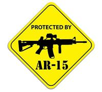 Protetto da Ar-15 Assault Rifle Gun Car Truck Window Decal divertente cartello in metallo attraversamento traffico novità cartello quadrato 30,5 x 30,5 cm