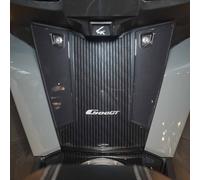 Protezione centrale sopra pedana adesivi resinati 3D compatibili con BMW C400GT