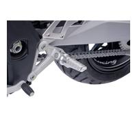 PUIG POGGIAPIEDI RACING SILVER Dimensioni: 72x27 mm Peso: 90 gr