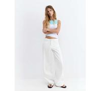 Pull&Bear - Jeans larghi bianchi a vita media-Bianco 10