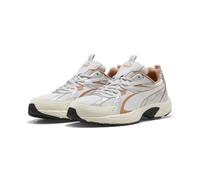 Puma Milenio Tech_ Scarpe da ginnasticaUnisex - Adulto | La Milenio Tech nello stile degli anni zero combina mesh arioso e toni metallici per un look elegante e piacevole.