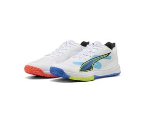 PUMA Scarpe da Corte Unisex Accelerate Turbo 4 Game ON, Bianco-Rosso incandescente, Blu Ultra Blu, 42, Puma Bianco Rosso Brillante Ultra Blu, 45 EU