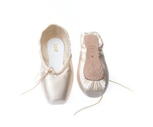 PUNTA SMEZZATA Scarpe utilizzate per uno studio ed una preparazione più professionale del lavoro sulle punte.. SENZA LACCI INCLUSI S0135L