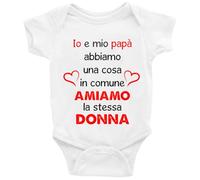 Puzzletee Body Festa della Mamma Neonato Cotone Naturale, Stampa Resistente uso quotidiano Bimbo Morbida e Traspirante Idea Regalo Speciale Bianco (Io e Papà Amiamo la stessa Donna)