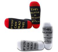 PYOUL - 2 paia di calzini per infermieri con scritta in inglese " You can read This Nurse Is Off Duty Nurse Off Duty infermieri Questa infermiera è fuori servizio. M