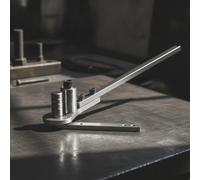 Qianly Piegatrice Angolare Precisione Piegatrice Manuale Professionale Attrezzo per Fabbri, Artigiani, Officina, Fai da Te