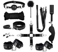 QiKKago Sexual Bondage Kit 11 Classico Set Multifunzione in Cuoio Nero con Bastone da Allenamento E Tuta da Letto, F31