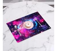 QRFASFZO Set di 6 Tovagliette Americana Plastica Lavabili, antiscivolo, lavabili, in PVC, resistenti al calore,Il cielo stellato rosa e blu si mostra vividamente, splendendo di stelle nell'un,45x30cm