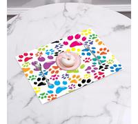 QRFASFZO Set di 6 Tovagliette Americana Plastica Lavabili, antiscivolo, lavabili, in PVC, resistenti al calore,Motivo a arcobaleno, motivi ripetuti di varie impronte di zampe colorate su sfo,45x30cm