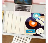 QRFASFZO Tappetino per mouse tappetino da ufficio multifunzione e antiscivolo,per migliorare la precisione e la velocità,Indie, dischi in vinile e vecchie audiocassette su un tavolo di legno,80x30 cm