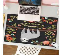 QRFASFZO Tappetino per mouse tappetino da ufficio multifunzione e antiscivolo,per migliorare la precisione e la velocità,Vettore di un simpatico bradipo su un albero. Un tenero cucciolo di b,80x30 cm