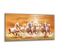 Quadro decorativo con sette cavalli bianchi in corsa su un sentiero polveroso, avvolti da luce dorata e cielo infuocato: potente simbolo di libertà, forza, eleganza e impeto travolgente della natura.