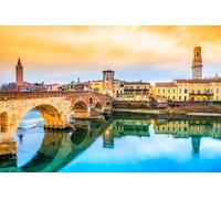 Quadro su tela 110 x 70 cm: Verona, Italia, paesaggio con Adige e Ponte di Pietra (52721768)
