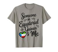 Qualcuno in Guinea Equatoriale Mi AMA Heart Pride Maglietta