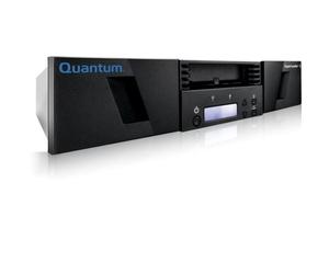 Quantum Superloader 3 Lto8: una soluzione di archiviazione versatile e potente per le aziende.