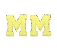 QUARKZMAN Toppe Lettere in Chenille Autoadesive 2.2" Lettera M Toppe Ricamate Adesive Applicazione per Riparare Abbigliamento Jeans Scarpe Cappello DIY (Giallo, Confezione da 2)